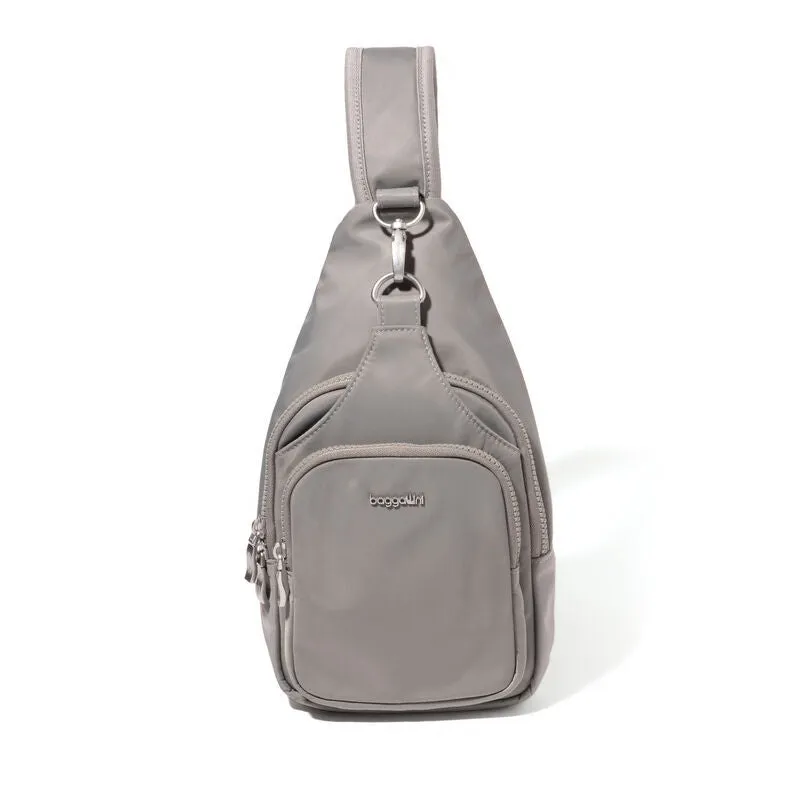 Baggallini Central Park Sling