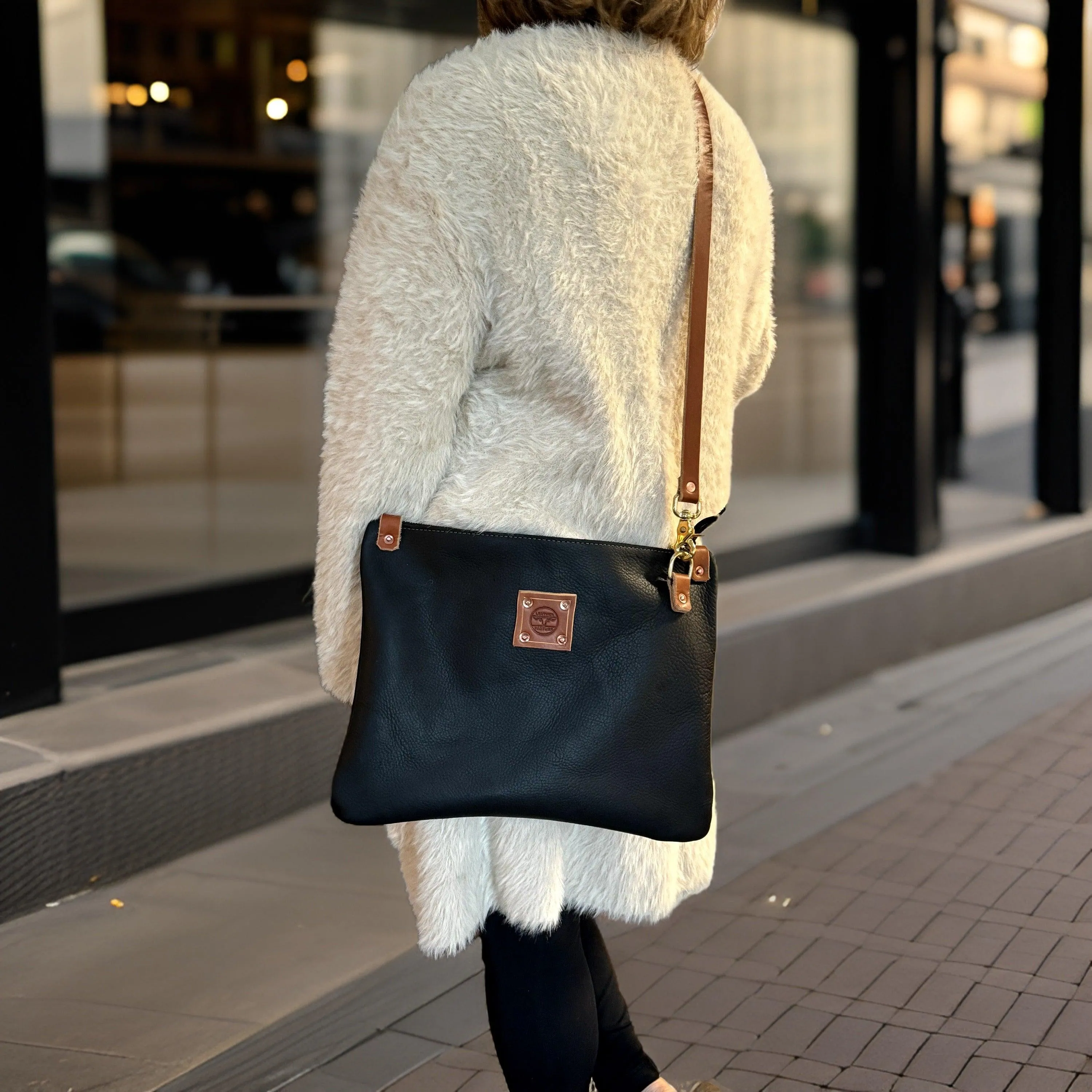 Leather Messenger Bag in Black