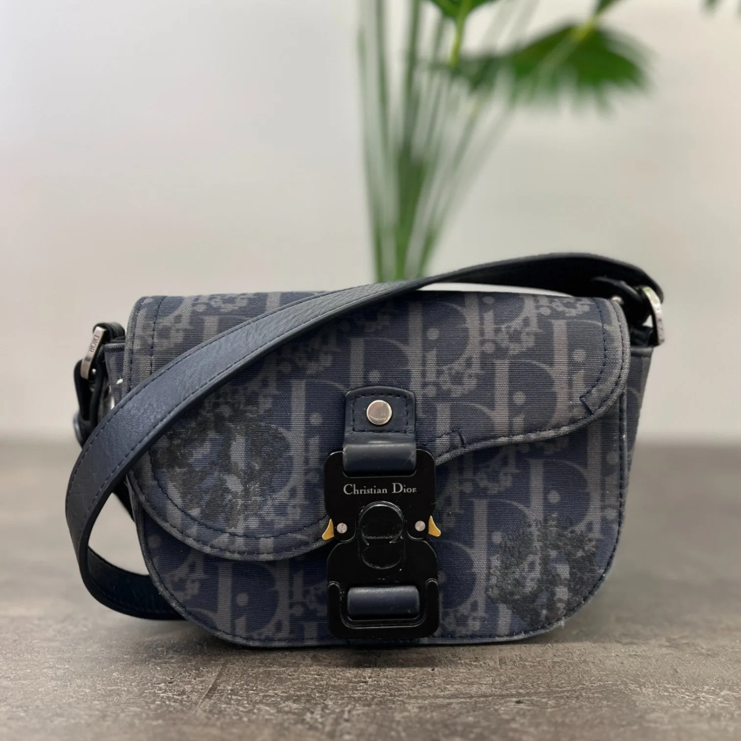 Men's X Denim Tears Saddle Messenger Bag Navy