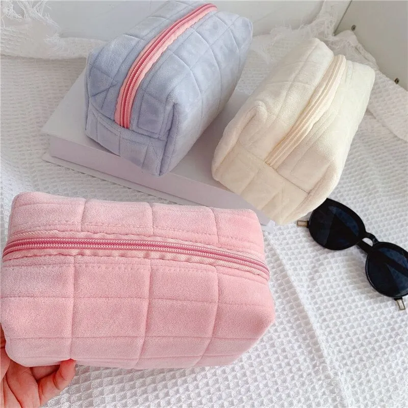 Pastel Colored Soft Fur Travel Make-Up Pouch Bags